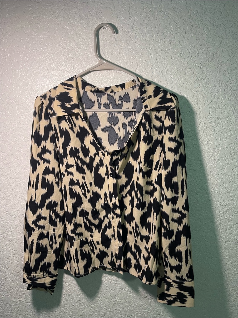 SHEIN Black and Cream Leopard Print Button-Front Blouse